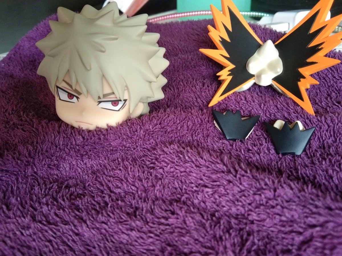 CYuya1096's tweet photo. Kacchan's head makes me happy! 😭😭💗💗❤❤
#myfirstbaby❤💗 https://t.co/mkc4JEEAEi