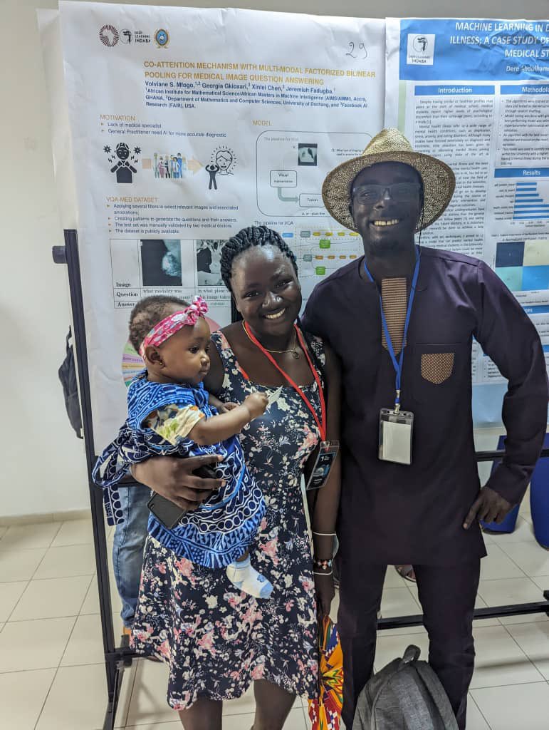 Foutse yuehgoh (@yuehgoh) on Twitter photo She rocked a sportlight talk on co-attention mechanism🥳🥳🥳 doing her poster session with our youngest 🌟 you can only see such <a href="/DeepIndaba/">Deep Learning Indaba</a> #Masirouna She rocked a sportlight talk on co-attention mechanism🥳🥳🥳 doing her poster session with our youngest 🌟 you can only see such <a href="/DeepIndaba/">Deep Learning Indaba</a> #Masirouna