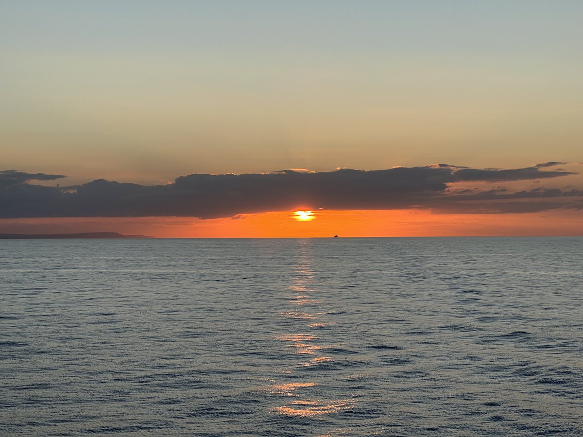 nasemann69's tweet photo. Abends vs. Morgens.
#princessseaways #urlaub #Edinburgh https://t.co/1OH5QMQX5R
