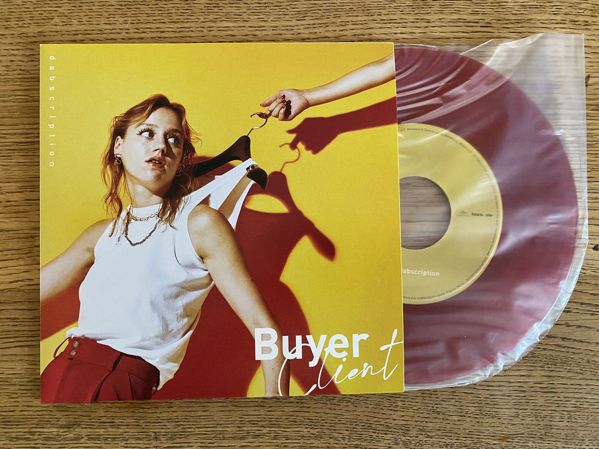 redwave1963's tweet photo. カラーレコードでした😸
#BuyerClient #dabscription #ヤバT
#限定盤 #高額転売やめれ https://t.co/ccwreMSsHF