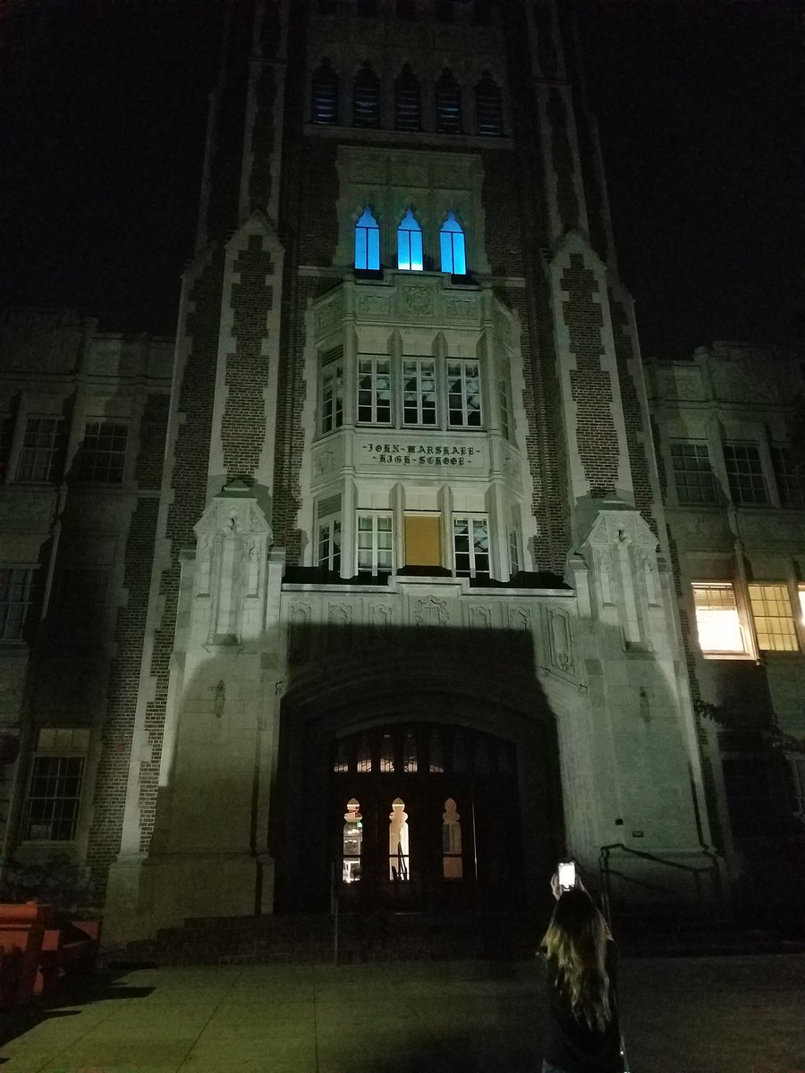 neildmonte's tweet photo. The HS from A NIGHTMARE ON ELM STREET and GREASE. #johnmarshallhs @LosFelizLiving @GoGrease @nightmareonelms @Freddykruger #anightmareonelmstreet @shudder @HorrorSociety #filmlocations https://t.co/p3J6Vw7lrL