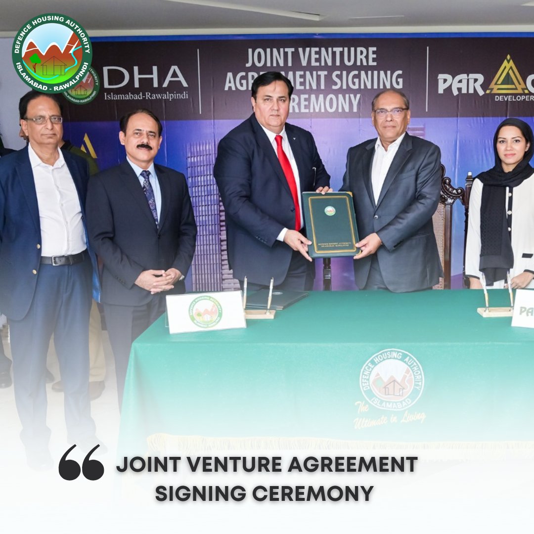 DHAIR_Official's tweet photo. - DHAI-R signed a joint-venture agreement with Paragon Developers for the development of a mix-used tower in DHAI-R Phase Il.

#Pargon #PargaonConstruction #newventure #jointventure #jointventurepartners #signingday #signingceremony #signingcontracts #constuction #betterfuture https://t.co/QZd0zko9GX