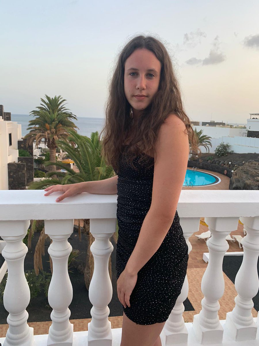 A brilliant set of exam results for Holly. Very proud of her dedication, especially through Covid home learning. 👏👏👏🤗