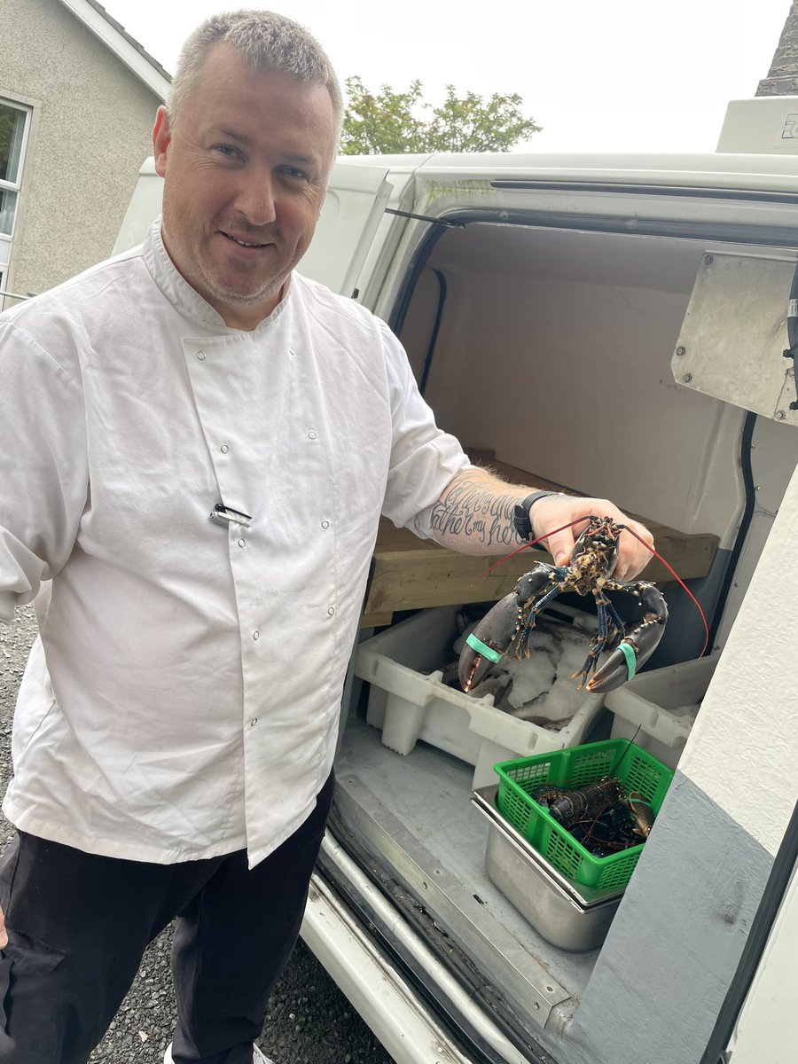 WhiteHorseSaintfield tweet media