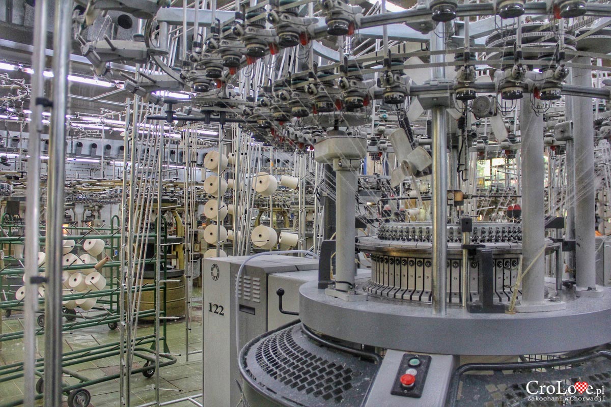 KochamChorwacje's tweet photo. #Galeb clothing #factory in #Omiลก @Croatia_hr . One of the most important manufacturers of underwear and clothing in Croatia. In the days of the former Yugoslavia, Galeb was the largest #underwear producer.
https://t.co/bEZJGVLHRB
#CroLove #CroatiaFullOfLife #underwears https://t.co/b5xYxRSq4z