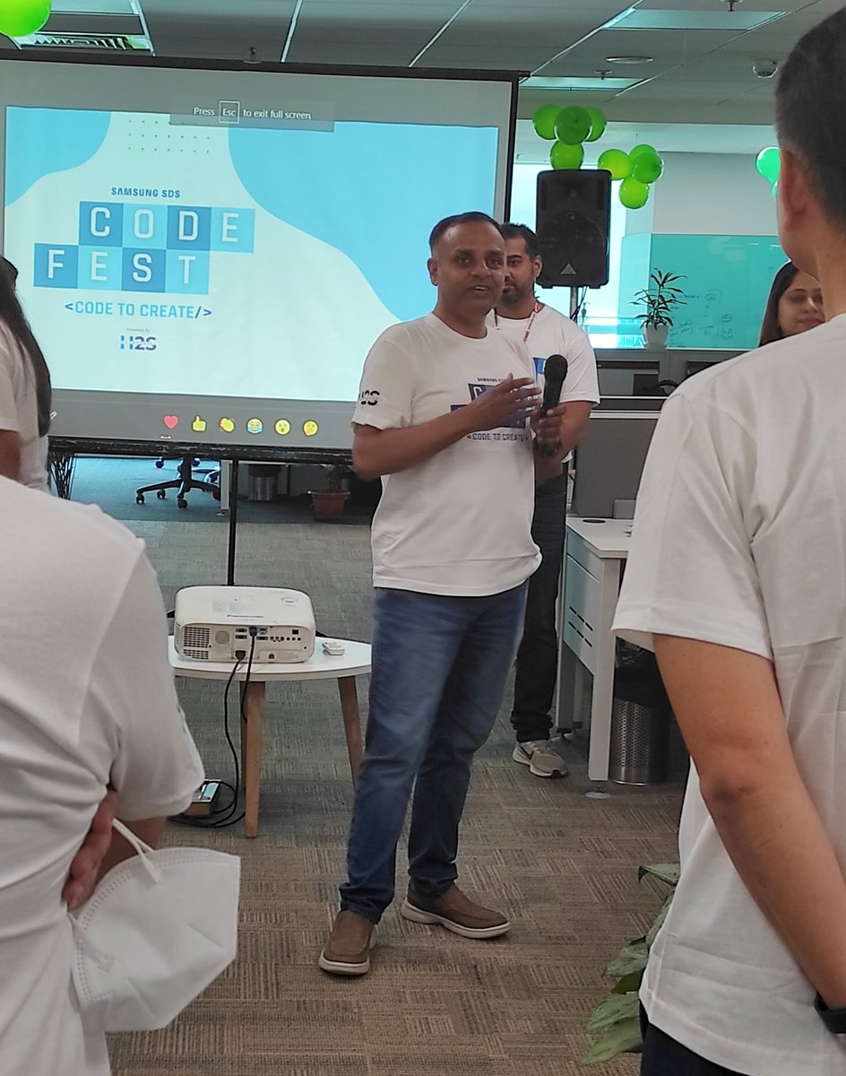 hack2skill's tweet image. Inaugurating the day and fueling the motivation🔥 in all of us, we have Mr. Nishant Kumar from Samsung as our keynote speaker.

Round 1 starting soon, Let&apos;s cheer up !

#SamsungIndia #Hackathon #CodetoCreate #SamsungSDS #Hack2skill