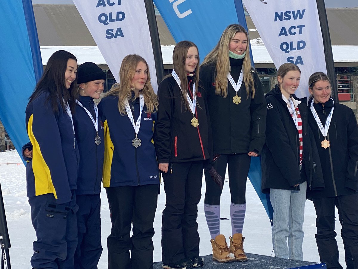 RedlandsSport's tweet photo. A huge congratulations to Billy who placed 3rd in Div 1 Slopestyle, Sienna who placed 3rd in GS and our Div 1 Girls (Mia, Callie &amp; Sienna) who placed 2nd Snowboard GS at the NSW Snowsports Interschools! https://t.co/QgeZI3EMvk