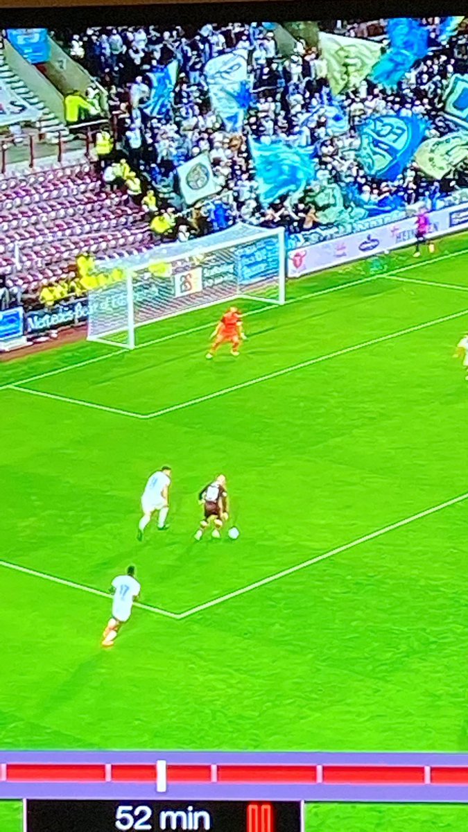 Dave5uther1and_'s tweet photo. Simple game for this morning. Question is.. what was Boyce’s next touch? Was it

A) Smash it towards goal
B) Take an extra touch so he was in the middle of the goal 
C) Cut back on his left foot, get the ball stuck between his legs and piss off 20,000 people https://t.co/I16fB8BWlF