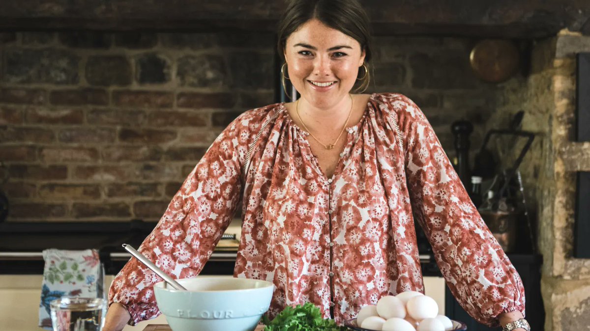 augmentive_io's tweet photo. Happy Friday! If you're planning to cook this weekend, try this recipe just posted on our instagram, by Georgina Gray, who transforms and optimises women’s health, hormones and wellbeing through the power of clinical nutrition, so you can flourish every day. 🧑‍🍳 https://t.co/VvRKxGLk6v