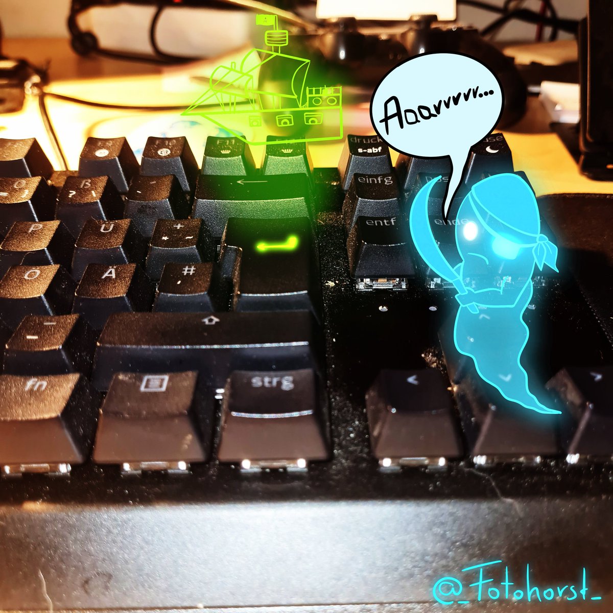 _FotoHorst_'s tweet photo. #OneDrawingADayForAYear
#OneDrawingADayForever
03-236
#aughost - #enter
Someone pressed the enter-key. In the next moment he appears there, what a damned curse.
@TheRealAuGHOST
#AuGhost2022
#KleineKunstKlasse
#MixedMedia https://t.co/zc5AGFLZrT