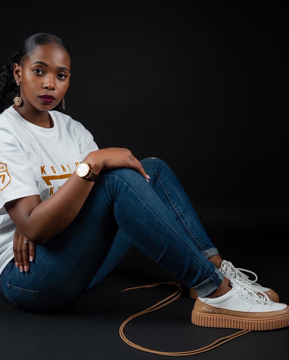 KonkheC's tweet photo. Konkhe kuhamba kahle clothing Sneaker giveaway 👟❤️💃

Comment with your sneaker size along with
#konkhe14storegrandopening  and stand a chance to win 🏆

Coolest clothing brand in SA ❤️ https://t.co/q5LNdtEihI