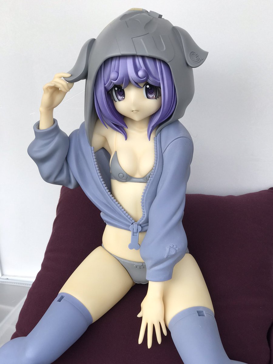 「キョダイ パグミミ少女ゼロ腕をつけてみた。#パグミミ少女 」|榎木（えのき）ともひで 骸骨少女「富井アンナ」レジン版WEBショップで販売中のイラスト