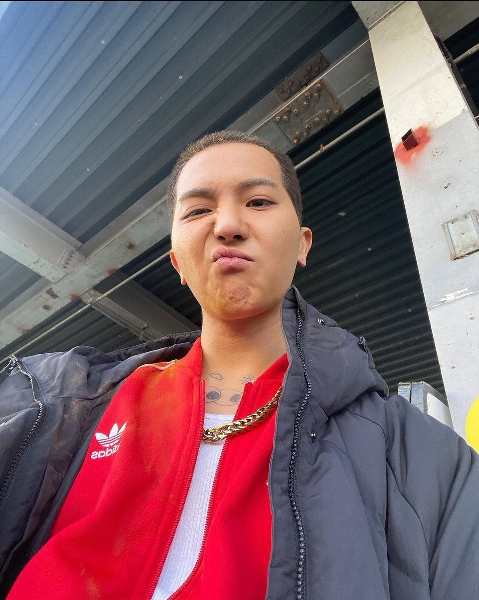 OLAM - MINO 송민호 tweet media