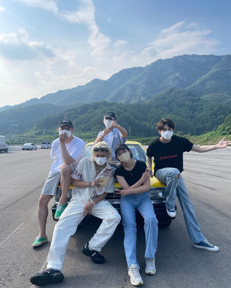 OLAM - MINO 송민호 tweet media