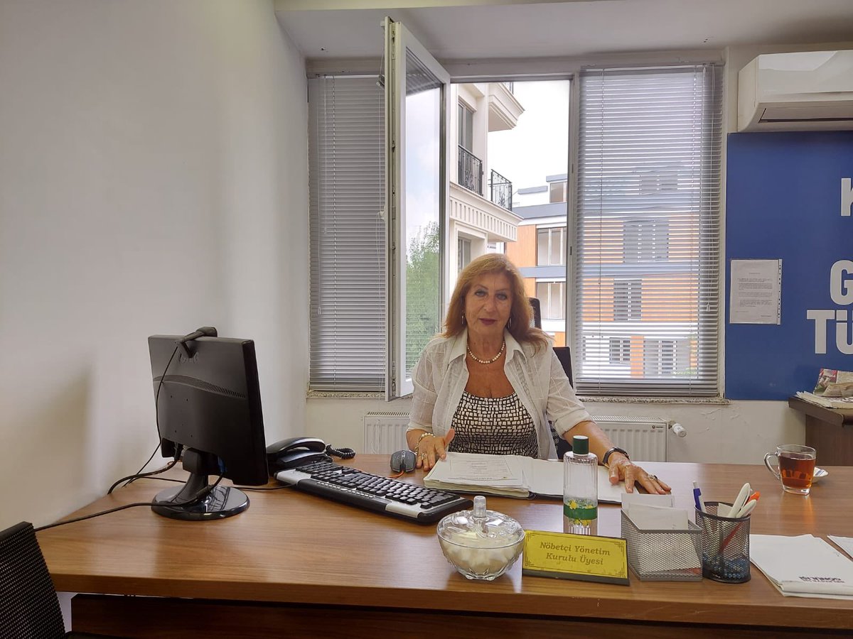 Bugün AK Parti Bakırköy ilçe nöbetçimiz;
İlçe Yönetim Kurulu Üyemiz
Sayın; Gülen Yüksel 
<a href="/YuksellGulen/">Gülen Yüksel</a> 

⏰İlçe Nöbet Saatimiz; 10:00-17:00

ℹ️ Soru, görüş ve önerileriniz için numaramız👇
☎️ 0212 660 89 86

#İnandığınYoldaYürü #Bakırköy

akuyelikistanbul.org