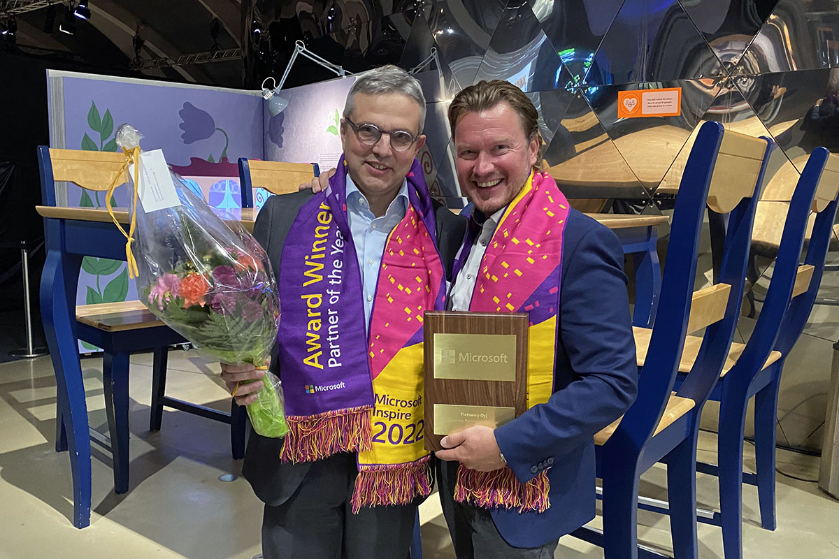 Eilen oli Heurekassa tunnelma katossa, kun noudimme pystin kotiin.🏆

Lämmin kiitos tunnustuksesta ja upeasta juhlasta <a href="/MicrosoftSuomi/">Microsoft Suomi</a>. 

Kiitos kuuluu myös kaikille asiakkaillemme ja asiantuntijoillemme!

#MSInspireSuomi #MSPartner

👉 Lue palkintouutinen bit.ly/3PWJIop