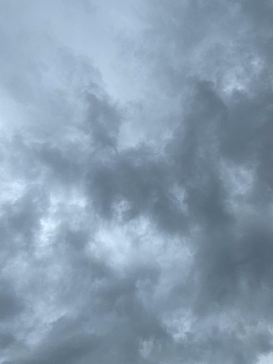 MamaMetaverse's tweet photo. rainy soon https://t.co/12ZVweoQ65