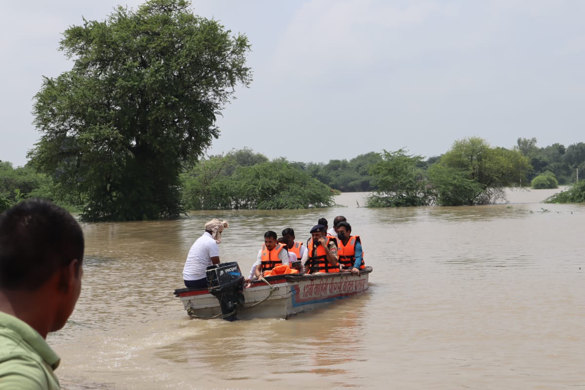 Kanpur Outer Police tweet media