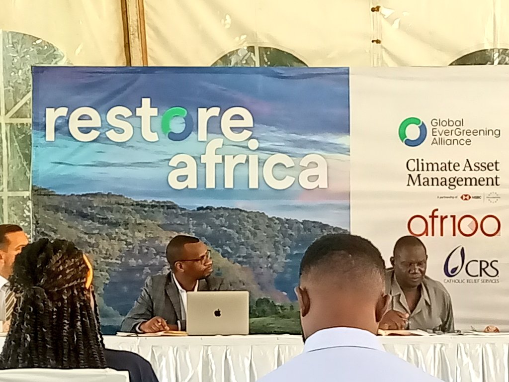 GRAFASSOCIATES's tweet photo. @ICRAF @ForestsMatter Launch of restore Africa program in Uganda https://t.co/7uE22eXDUa
