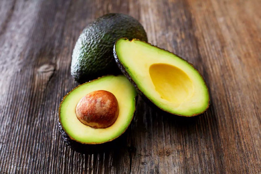certnic_com's tweet photo. 🥑 Did you know eating one avocado a week can lower your risk of heart disease? 

https://t.co/3LpFyUDX6E

#domainname available for acquisition

#superfood #superavocados #avocados #cook #cooking #organic #bio #greenfood #bioorganic #naturalfood #health #healthfood #greenfruits https://t.co/Kwuf3gDSPo