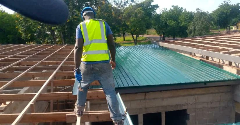 beksfel's tweet photo. Beautiful roofing works at our Bole project. We do it just as you dreamt it...

#beksfelconstructionsLtd #Constructionproject #buildingtheVision #constructionislife https://t.co/zsFhJZS17s