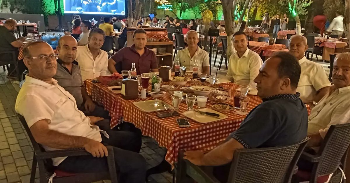 Hemşerimiz Karpuzlu Kaymakamı Sn. <a href="/MusaAyyldz23/">Musa Ayyıldız</a>' ın, Mersin Gülnar Kaymakamlığı’na atanması dolayısıyla dernek yönetimi olarak kendisine veda yemeği düzenledik.