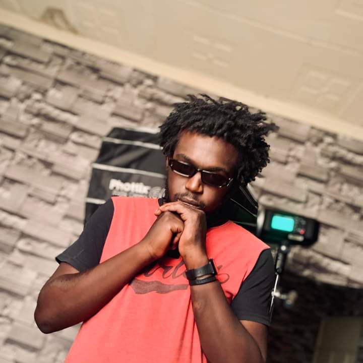 ejay_bubala's tweet photo. #NewProfilePic https://t.co/b57KNi5nfQ