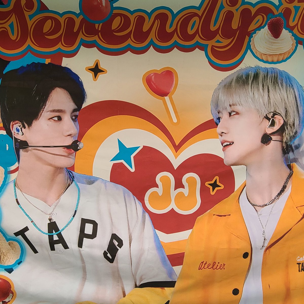 카페 너무너무 예뻐요💖✨️ 재민제노로 꽉 찬 공간에 있을 수 있어서 정말 행복했습니다😍❤️‍🔥 
#드림에서_만나는_뜻_밖에_행복