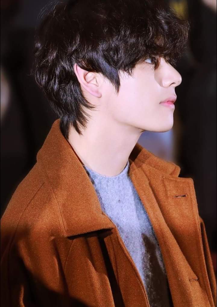 TaeKook63704635's tweet photo. Tớ chỉ mất vài giây để noi yêu cậu
Nhưng phải mất cả đòi để được hồi âm
@BTS_twt https://t.co/07mr9oWAdg