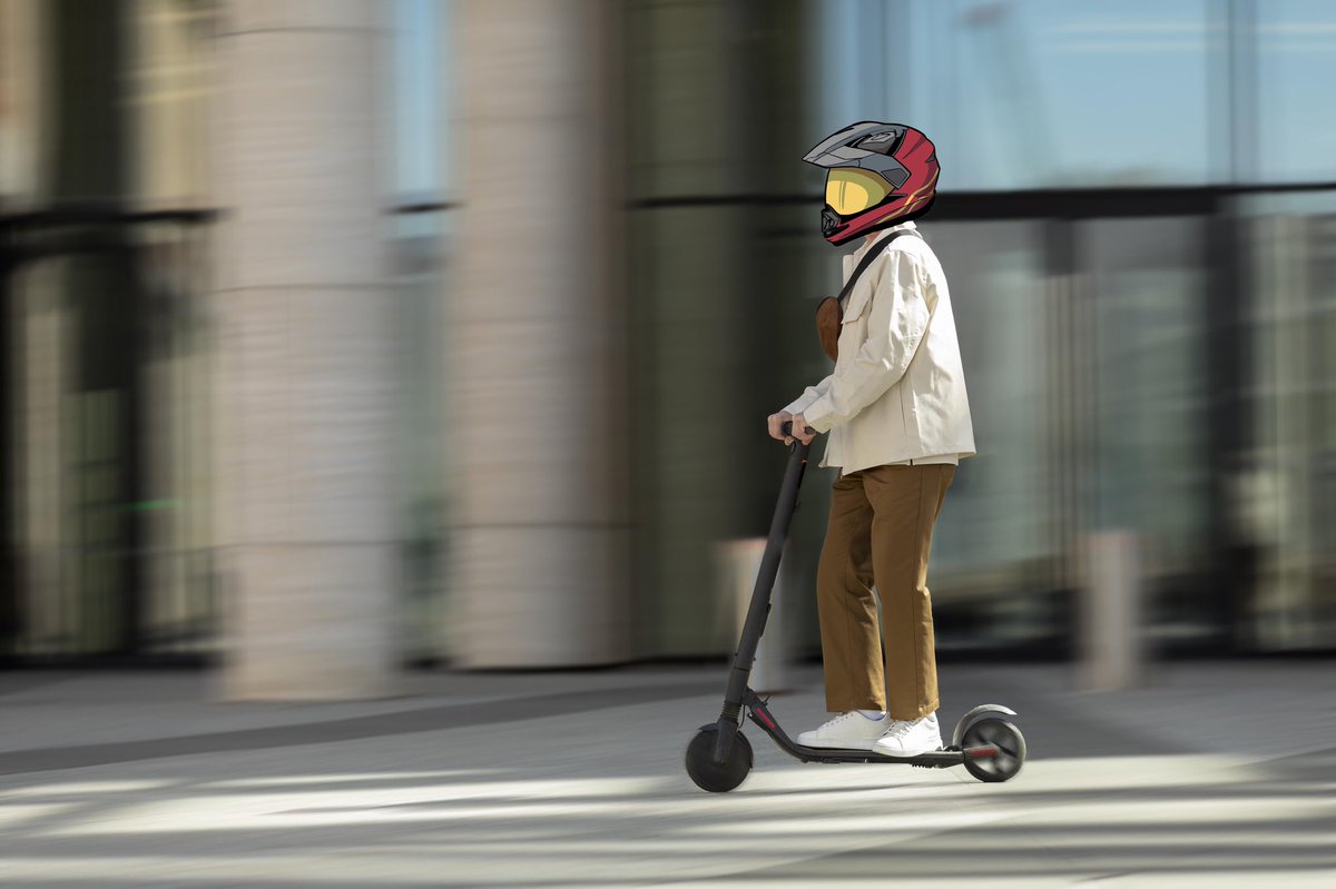 punk_electric's tweet photo. We spot another human not wearing helmet when riding a escooter. #electricscooter #electricunicycle #euc #electricmoped #electricbike #onewheel #ev #pev #personalelectricvehicle #electricmotocycle #electricvehicle #electricnft #nftart #nft #nftholder #newnft #nftcollectors https://t.co/LIrwrcVMhN