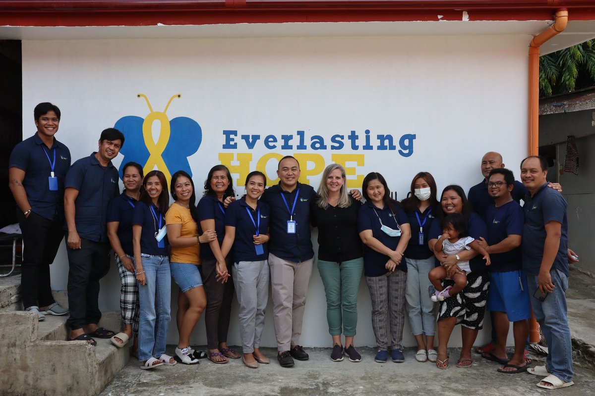 EHOPE_Cebu's tweet photo. We are all surprised by the visit of our Founder/Executive Director Kristina Andersen. 

Welcome Back to Cebu :) https://t.co/fMGFKRfjbE