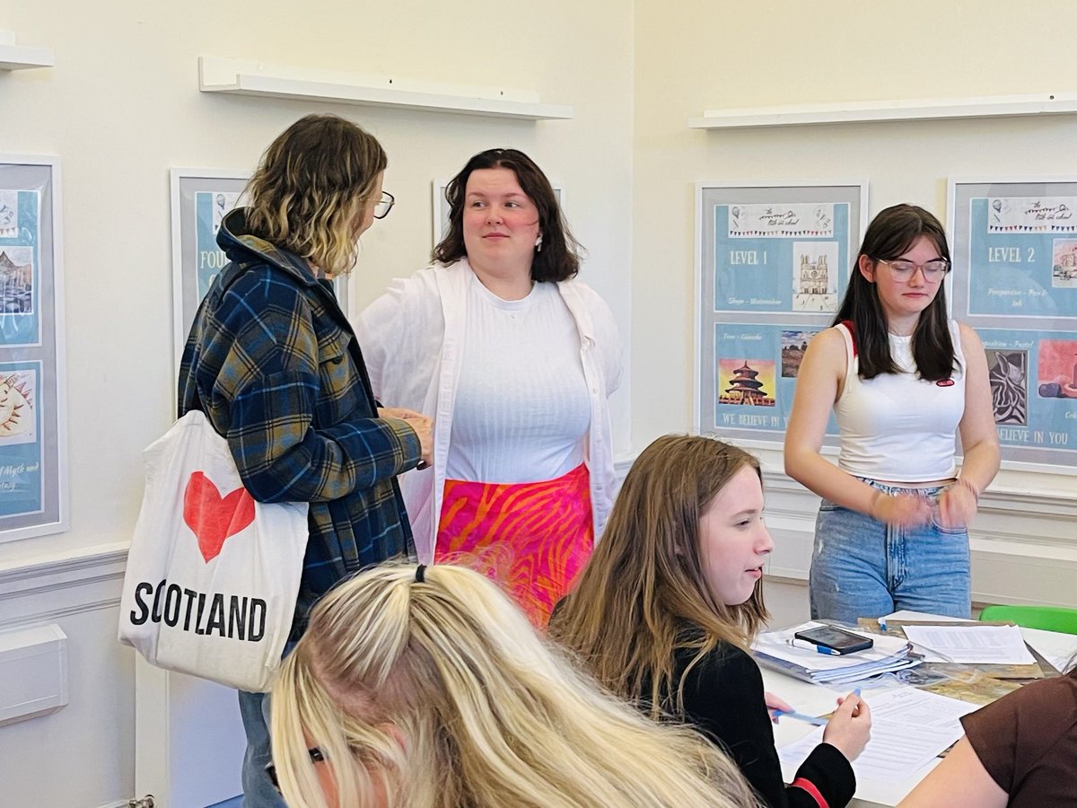 LittleArtSchool's tweet photo. Itβs a brand new term and thanks to the lovely Kathleen your Little Art School team are ready, organised and all set to welcome you next week!
See you all soon!
π¨πβ¨π
#newterm #autumn #youngartists #structuredartcourse
#littleartschool #webuildselfesteem https://t.co/KFzvxMWdQp