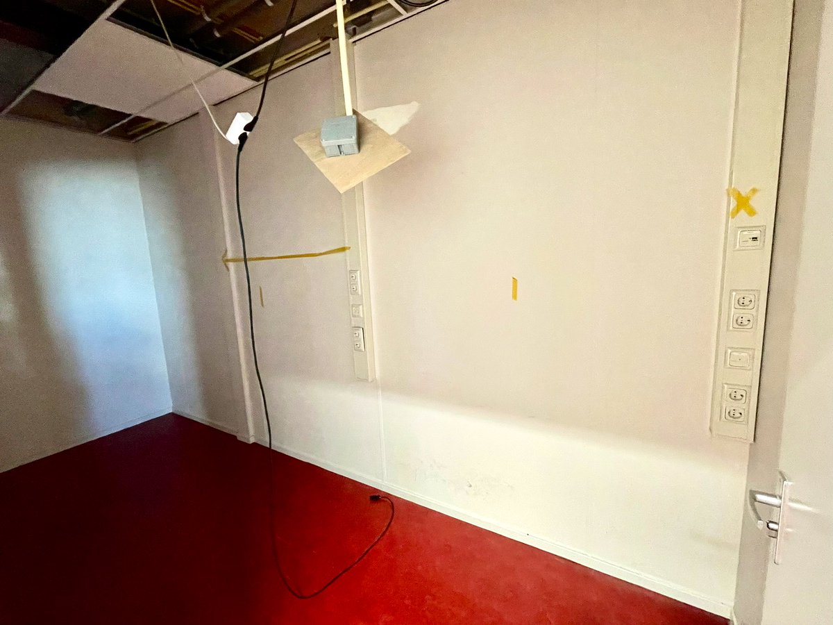 The Plant @ FASoS (@theplantatfasos) on Twitter photo Renovations for #thePlant at full steam. Can you guess what are the white rectangles and yellow marks in the pictures? We had to use our #designthinking skills to think through some of the room features. Stay tuned for more… <a href="/ClaartjeR/">Claartje Rasterhoff</a> <a href="/thomfrissen/">Thom Frissen</a> <a href="/aodhankelly/">𝗔𝗼𝗱𝗵𝗮́𝗻 𝗞𝗲𝗹𝗹𝘆 - Account now dormant</a> <a href="/Papadopoulos_C/">CostasPapadopoulos|cpapadopoulos@akademienl.social</a> Renovations for #thePlant at full steam. Can you guess what are the white rectangles and yellow marks in the pictures? We had to use our #designthinking skills to think through some of the room features. Stay tuned for more… <a href="/ClaartjeR/">Claartje Rasterhoff</a> <a href="/thomfrissen/">Thom Frissen</a> <a href="/aodhankelly/">𝗔𝗼𝗱𝗵𝗮́𝗻 𝗞𝗲𝗹𝗹𝘆 - Account now dormant</a> <a href="/Papadopoulos_C/">CostasPapadopoulos|cpapadopoulos@akademienl.social</a>