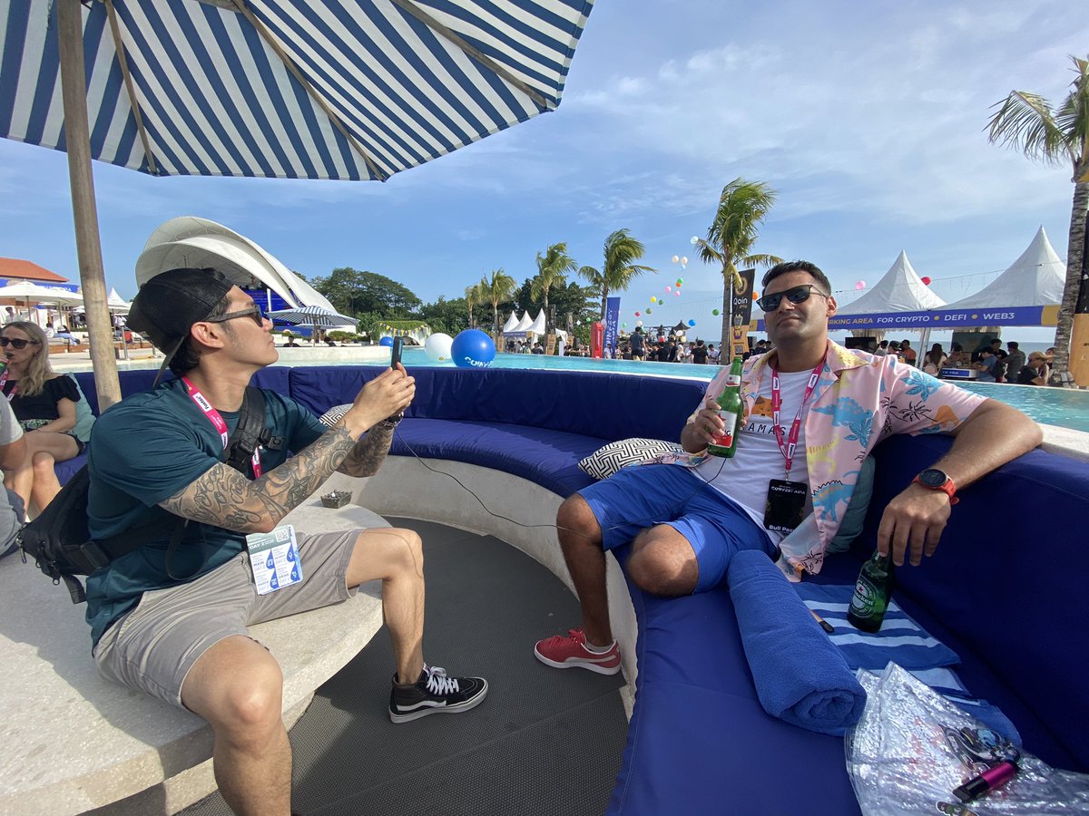 What <a href="/CoinfestAsia/">Coinfest Asia</a> interviews look like with Blockhead <a href="/marouen19/">Marouen</a>