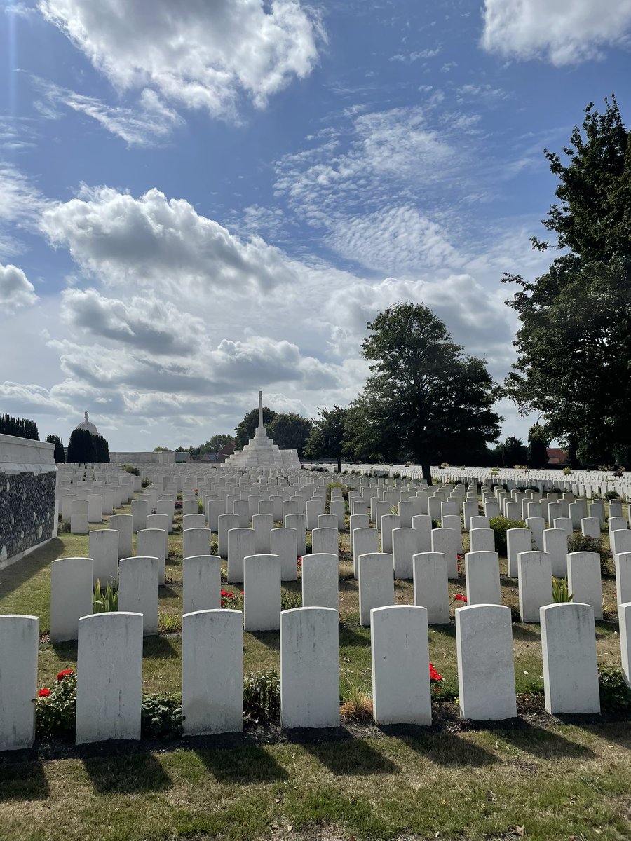aspden_mark's tweet photo. A humbling and moving day exploring the battlefield of Passendaele on bike. Thanks to @MMP1917 for helping us find Teal Cott and for such a clear explanation of the battles. https://t.co/uLrfxbfz0l
