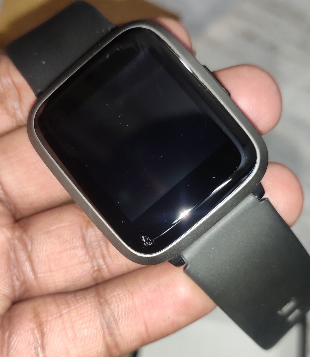 Meet_Jain166's tweet photo. @RockWithboAt @amangupta0303 
Submitted request for replacement of product Boat storm watch black on 8 Aug got the replaced product on 21 Aug but it was already used nd gave it to me with damaged left bottom screen and now Tried to replace again, it says warranty Expired. https://t.co/bt3Xtl6SW1