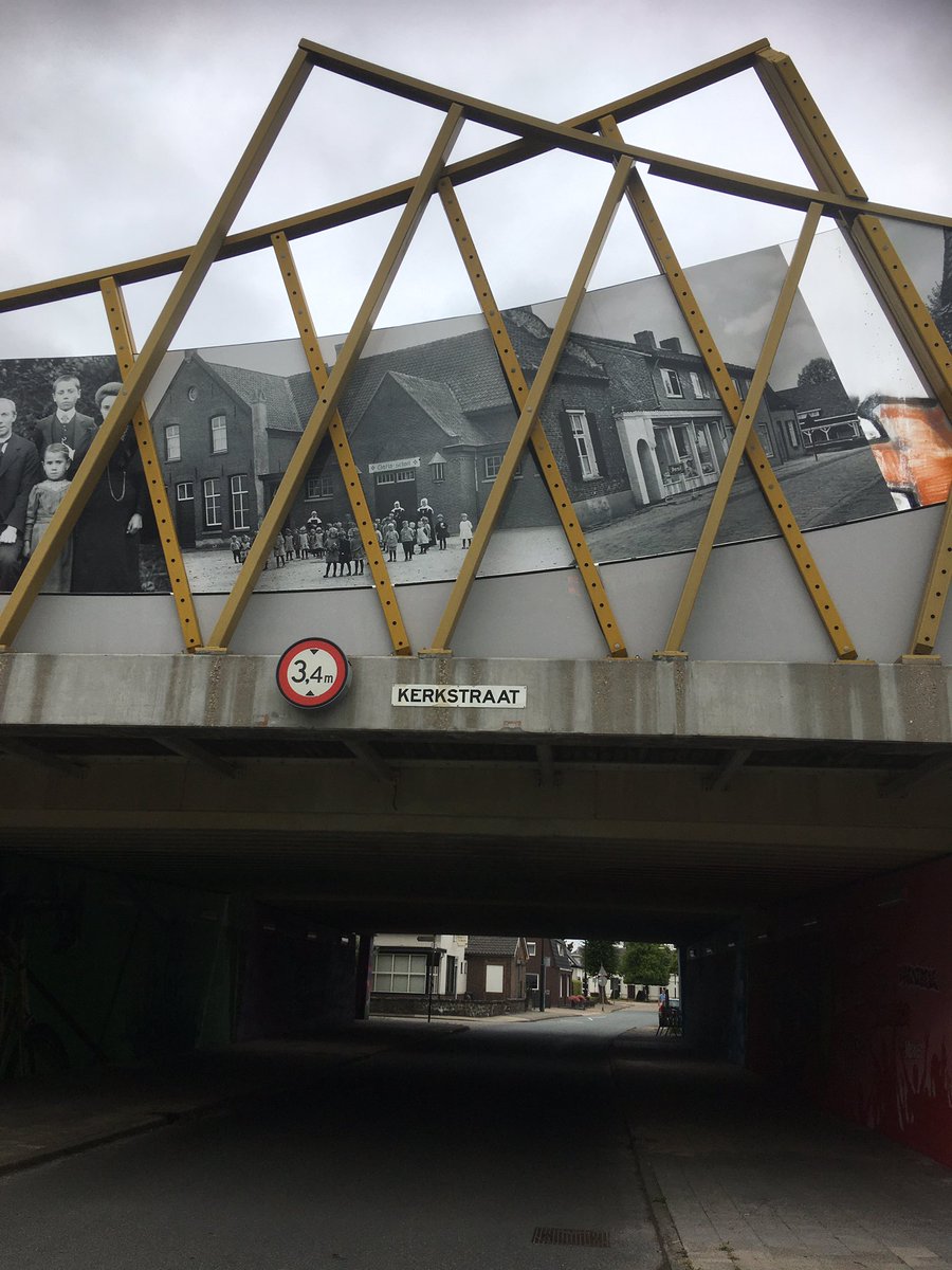 Frans_Strik's tweet image. Misschien wel het mooiste viaduct van #Nederland🇳🇱. Ons #Mares heeft het. Prachtig. Complimenten aan de creatievelingen👍. #Maarheeze is één van de 6 kernen in ons #Cranendonck. Welkom!