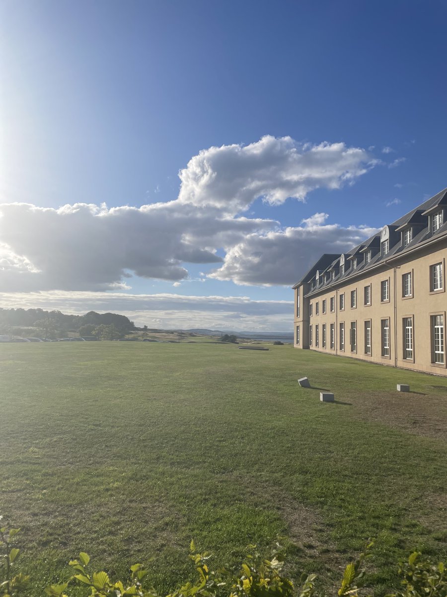 WellsGibsonUK's tweet photo. Our Operations Manager, Emma-Jane attended @StAndrewsBClub Summer Social last night at the @FairmontStA

Thank you to Marie Paterson, the Committee and Fairmont for hosting such a great event. The Golf Simulator was a real hit! ⛳️

#networking #standrews #wealthplanning https://t.co/pA2D1WRNBN