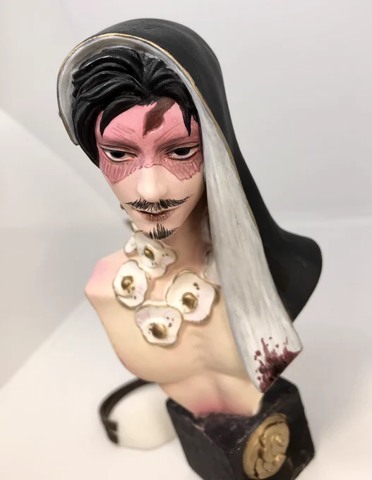 好きな造形師さんのガレージキットをマリアっちゅイメージに塗ってみました塗り方めちゃくちゃ下手くそですが元の造詣が芸術的に美しいので 