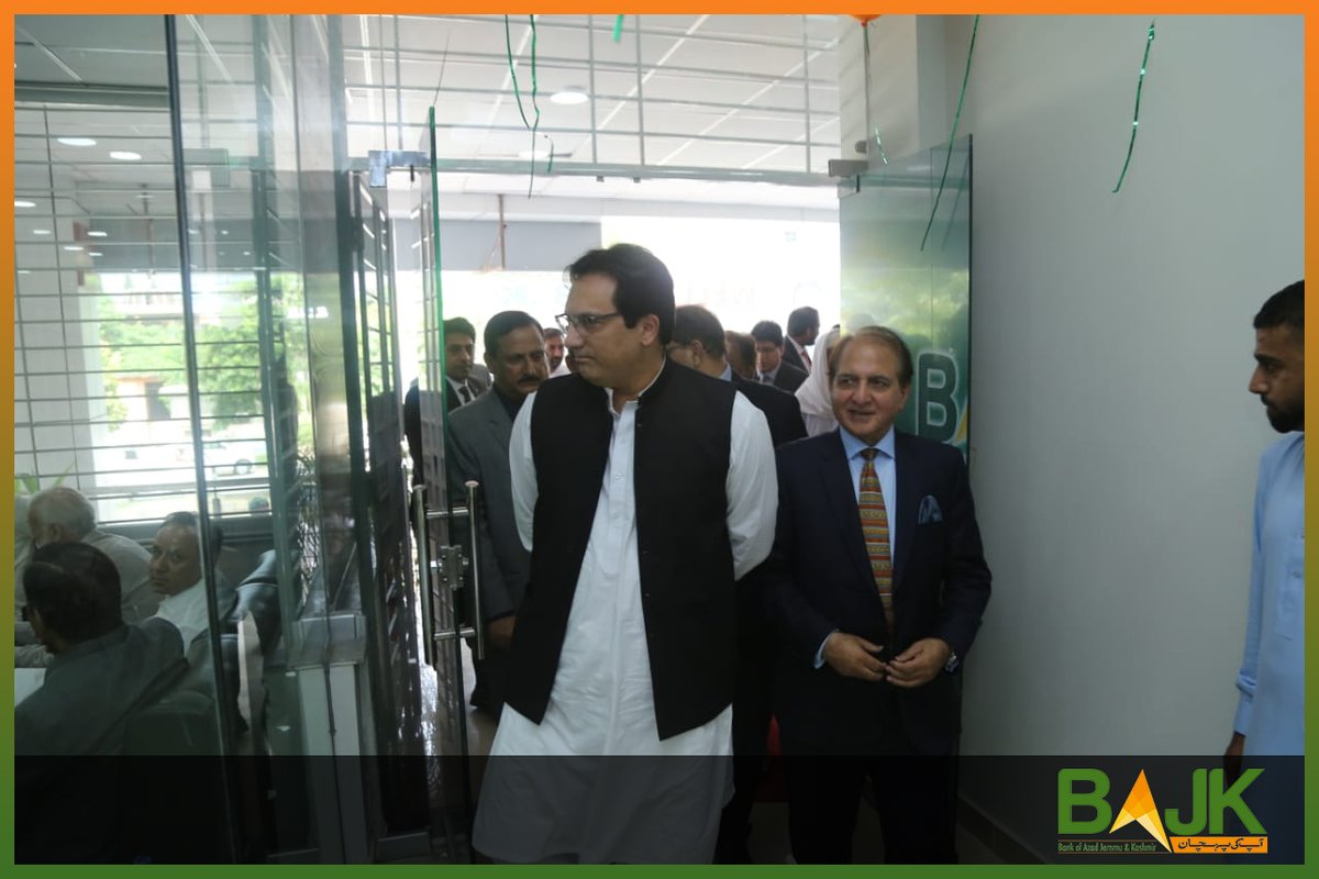 BajkCeo's tweet photo. بینک آف آزاد جموں و کشمیرکا ترقی کی جانب سفر جاری، میرپورکے منگلا ہملٹ اور کوٹلی روڈ پر 2نئی برانچوں کا افتتاح،کل تعداد80ہو گئی
 حکومت ریاستی بینک کی ترقی اور اسے صف اول کے بینکوں میں شامل کرنے کے لئے اقدامات کر رہی ہے https://t.co/poCwGW0mo1