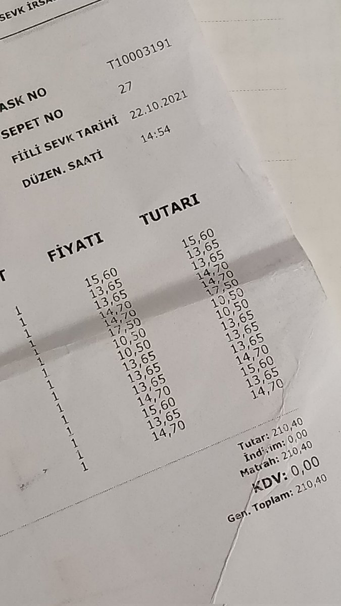 hayir aglamiyorum gozume sinek kacti