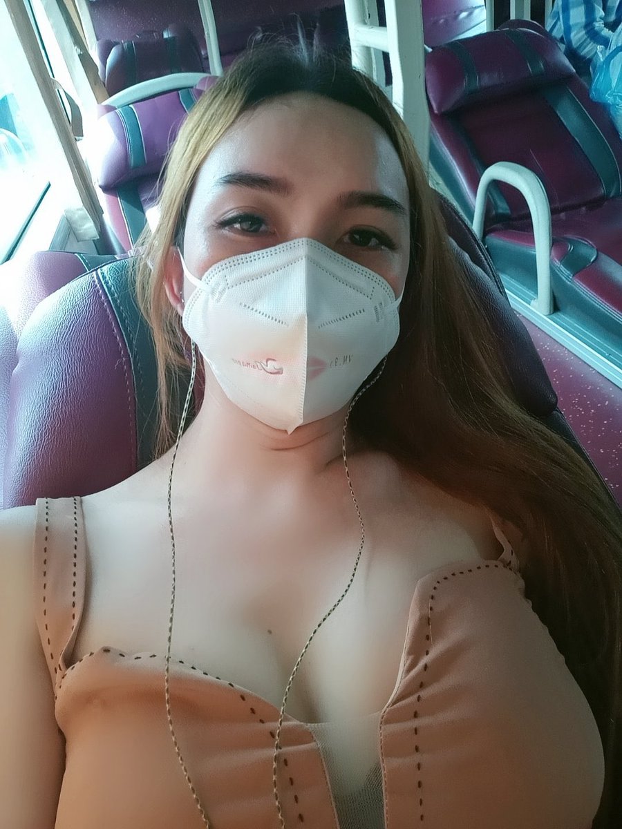 lethuy210011's tweet photo. Nếu chị lên sg ai hu hi cafe gi ko https://t.co/Ta2hmiFYo4