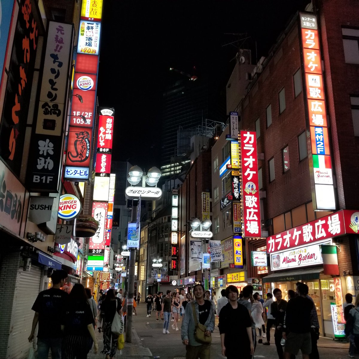 Meladrenaline's tweet photo. Just put on some lofi, close your eyes, and pretend that you're back in downtown Chuo City, Tokyo. -(- , -)~zZzZz.. #MissingJapan Spending the night in a nice bed..After a lovely day of enjoying the weather, walking along the Sumida River, visiting a Pokemon Center.. I'm sleepy.. https://t.co/e3BKQB74so