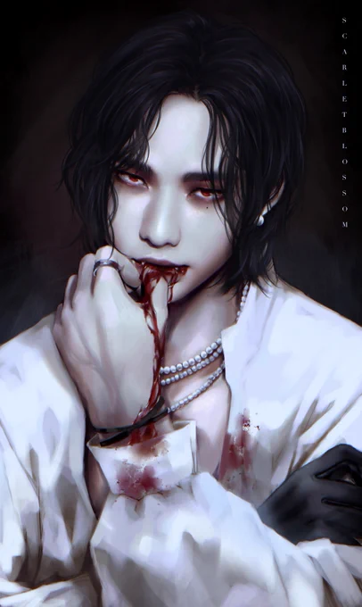 tw // blood.~1 year and a half improvement !Since the styling I did for Hyunjin is similar in these two drawings I wanted to put them next to one another to compare and I feel like I have improved so much   