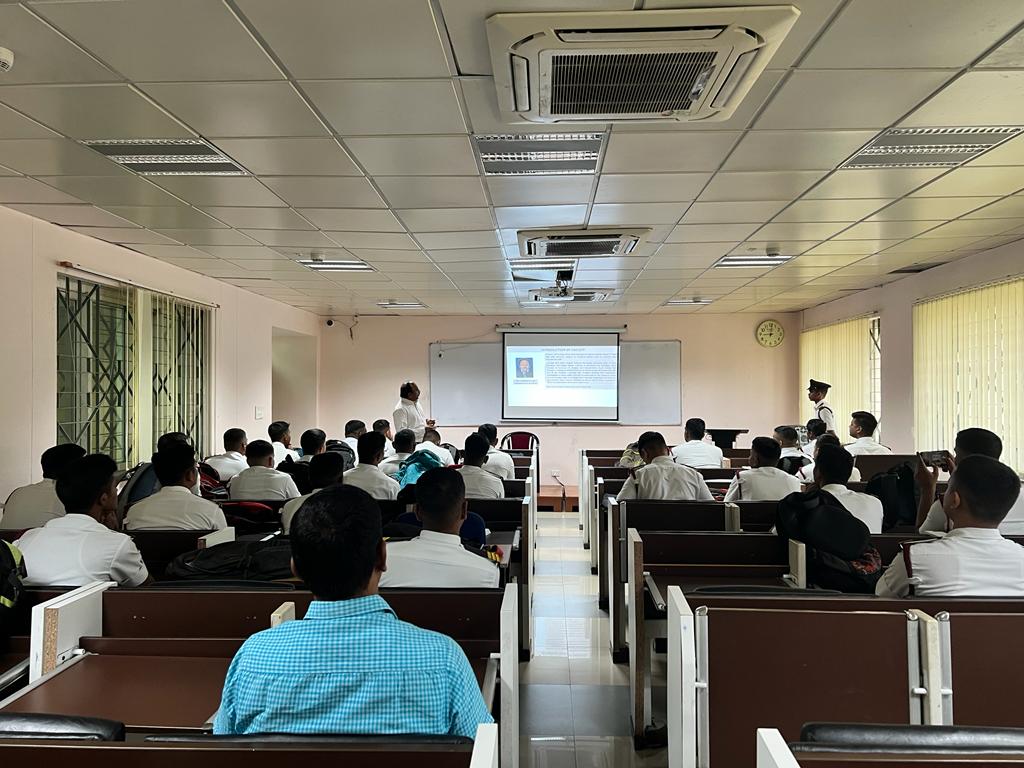 nfsc_mha's tweet photo. BE Final Year students in a special session on "Communication Skill, Fire Audits and Career Opportunities in Fire Service"
The session was taken by NFSC Alumni Sh. Shalikram Banait.
#nfsc #nationalfireservicecollege #fireengineering #firedepartment #softskills #indianfireservice https://t.co/QHZqpafGBP