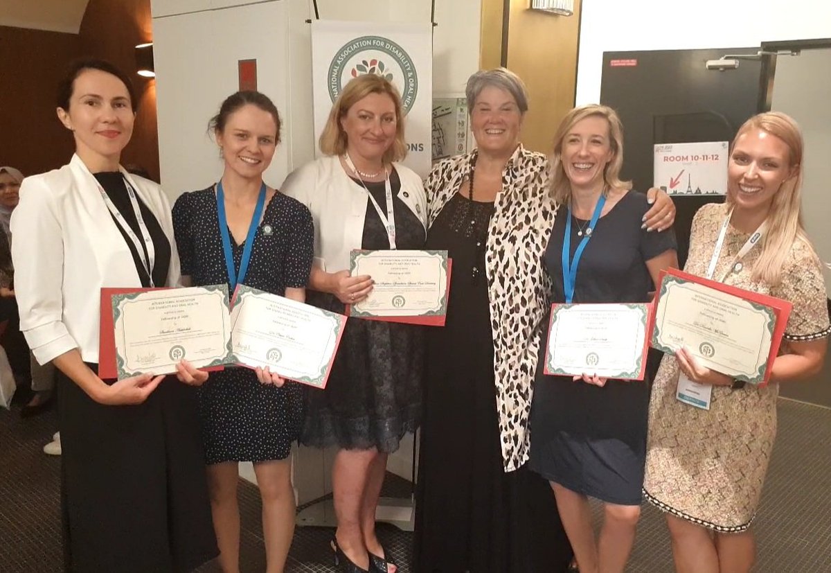 So pround of the 5 Irish recipients of the @iADHNOW @IADH_org Fellowship @ISDHtweets @IrishHygienists