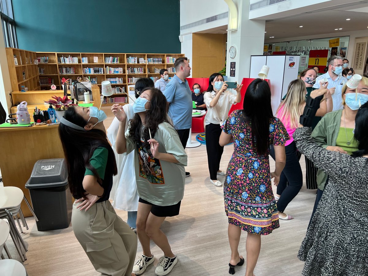 VaniVeikoso's tweet photo. Focusing on #teamwork and #wellness. Much gratitude to our #PETeam for planning our cooperative indoor games. Together we soar! 💚🤍🦅 #SWISRocs @Chloe4Learning @shanegower1 @clpayne90 https://t.co/vQr46nstva
