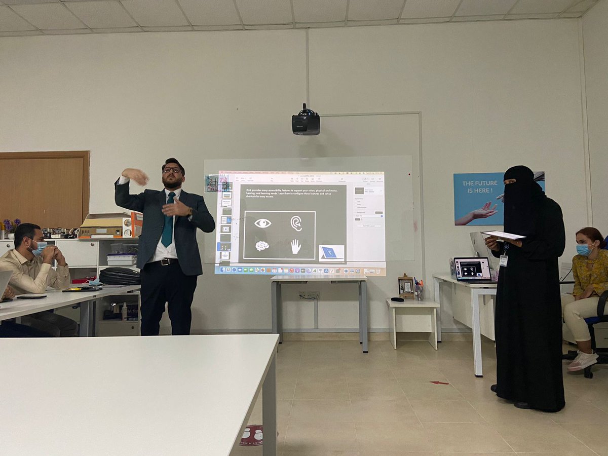 InpsInnovation's tweet photo. We all can! #kellinanegdar Empowering our teachers with the built-in accessibility features that support vision, hearing, motor skills, learning and literacy needs for all students. #edtechuae #collaboration #innovation #kellinanegdar #inps https://t.co/NvworRp5jX