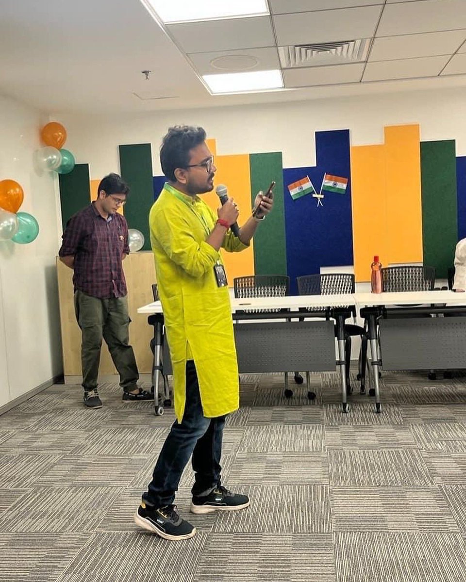 Agvader19's tweet photo. When you get a chance to host a pre-independence day event at your workplace and perform your act as well! Thank you @Hyland for giving me this opportunity. I sure do hope to host many more!!! #hyland https://t.co/obZbrkaR2W