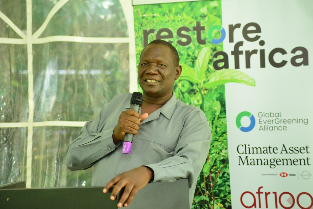 Mr Mugabi, who represented Permanent Secretary, <a href="/min_waterUg/">MINISTRY OF WATER AND ENVIRONMENT 🇺🇬</a>, has officially launched the #RestoreAfrica program this afternoon. 

cc <a href="/EvergreeningA/">Global EverGreening Alliance</a>